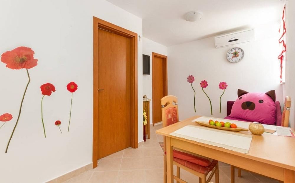 Apartments Mali Raj Vranjic Extérieur photo