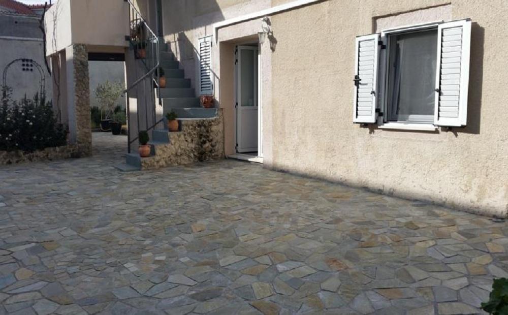 Apartments Mali Raj Vranjic Extérieur photo